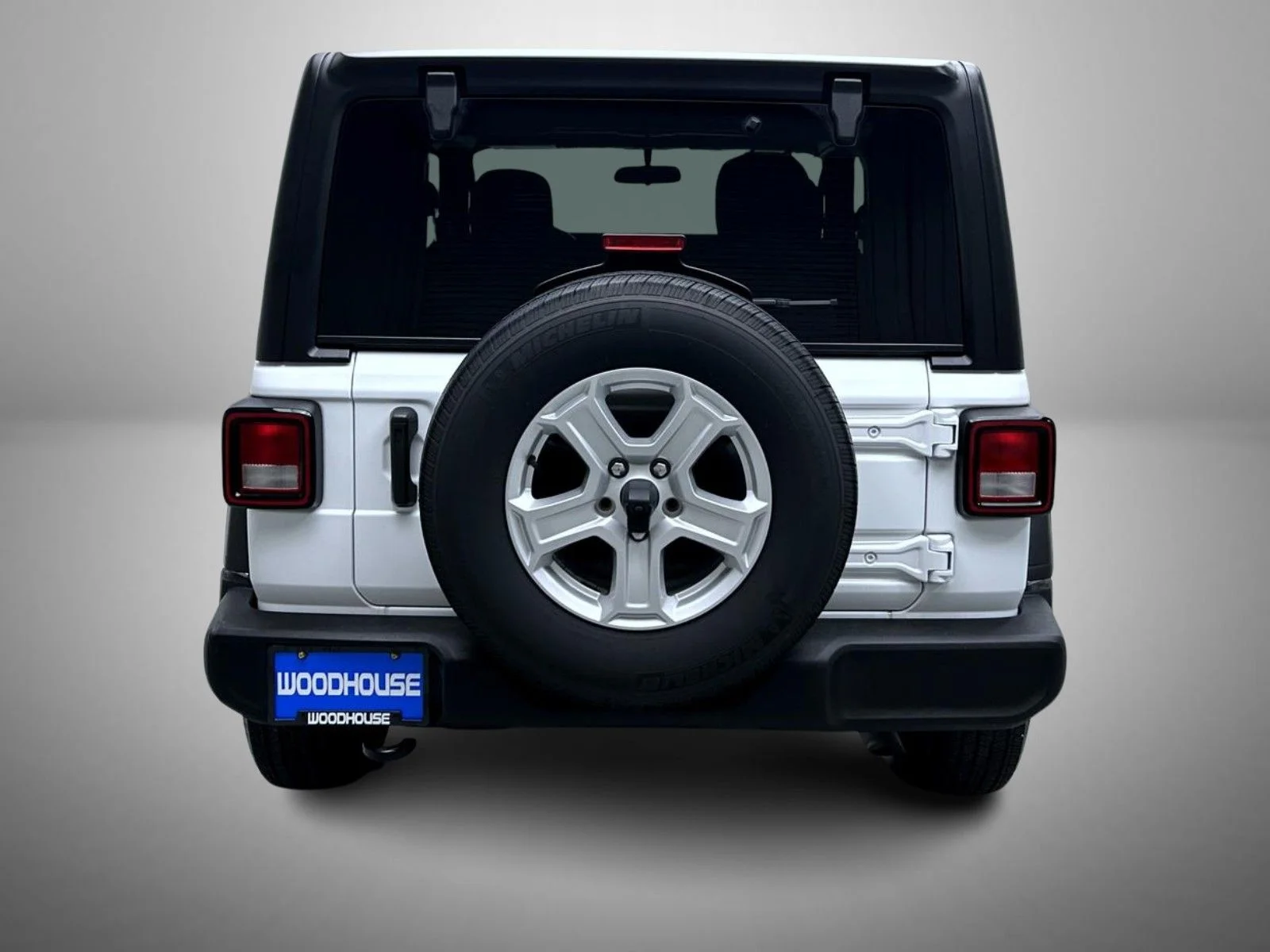 Used 2022 White Jeep Sport S image 6