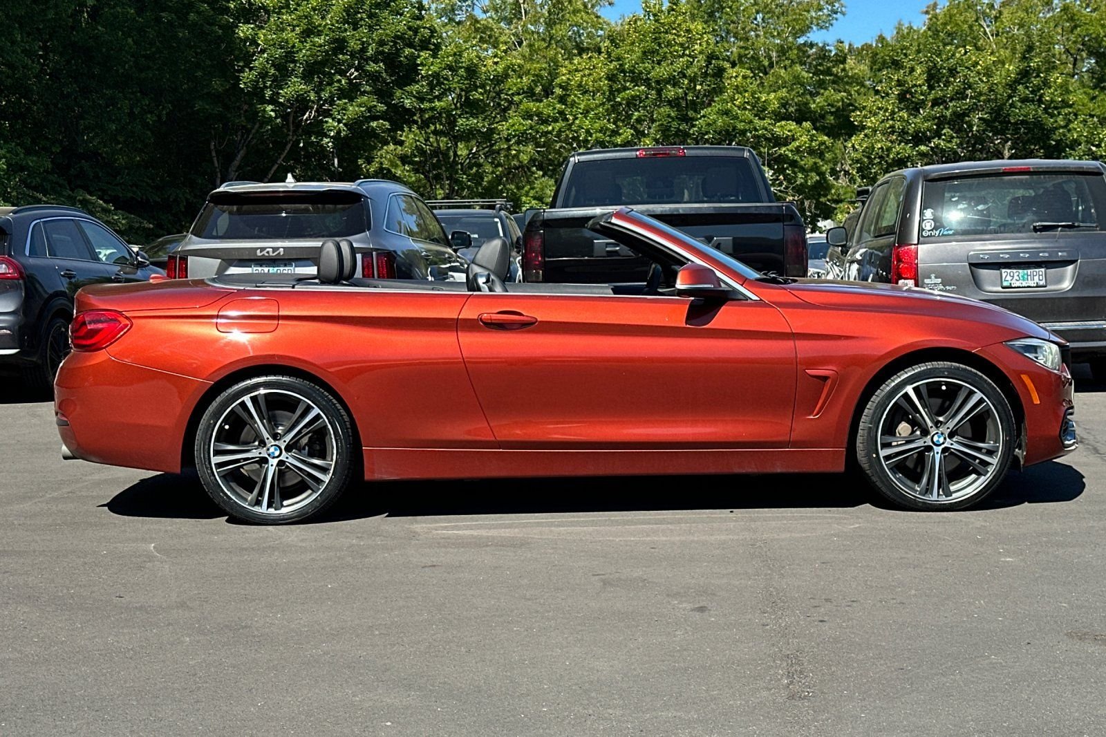 Used 2018 Orange BMW 440i xDrive image 3