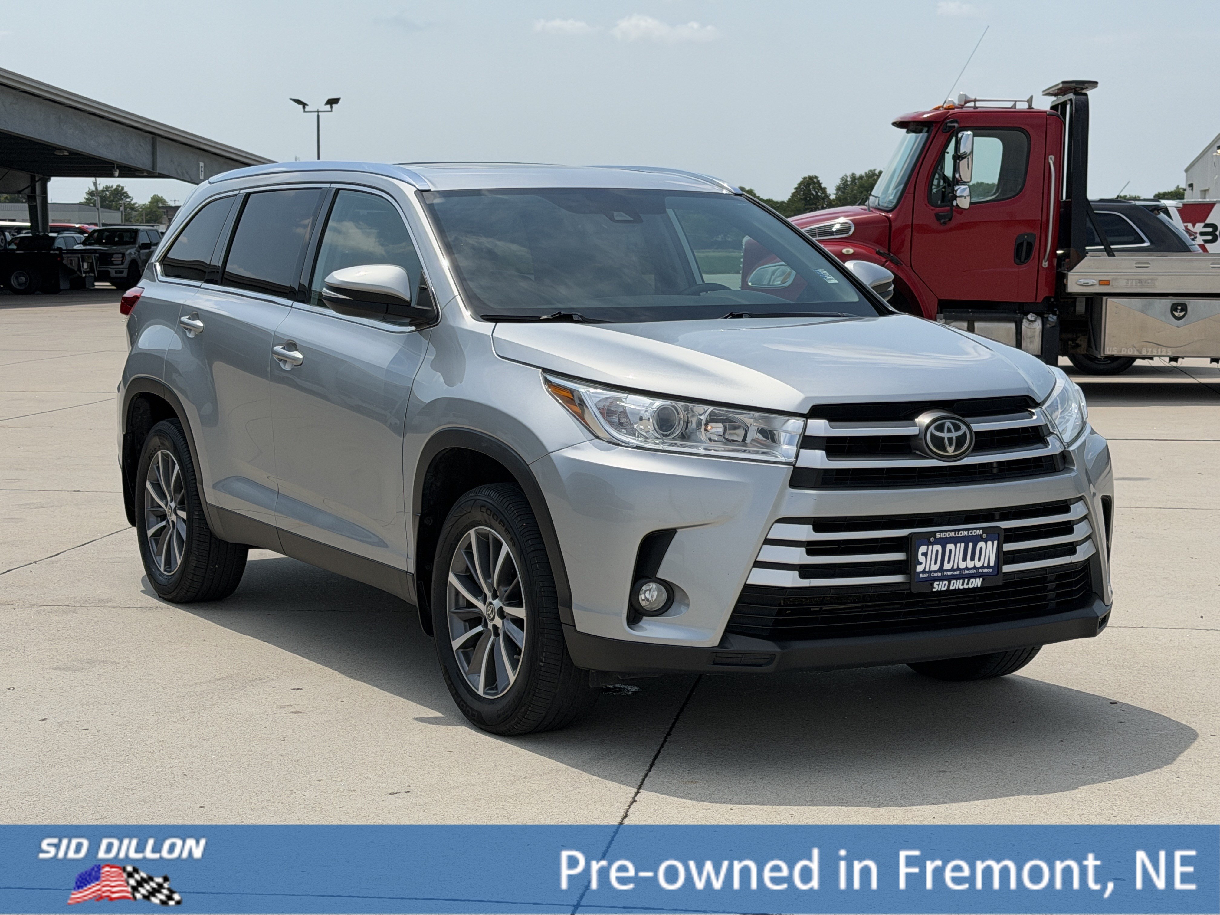 Used 2019 CELESTIAL SILVER Toyota BLACK image 11