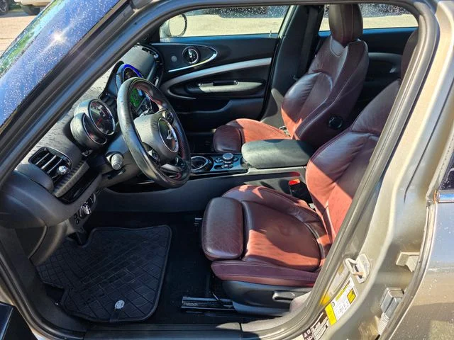 Used 2017 Silver Metallic MINI Clubman image 15