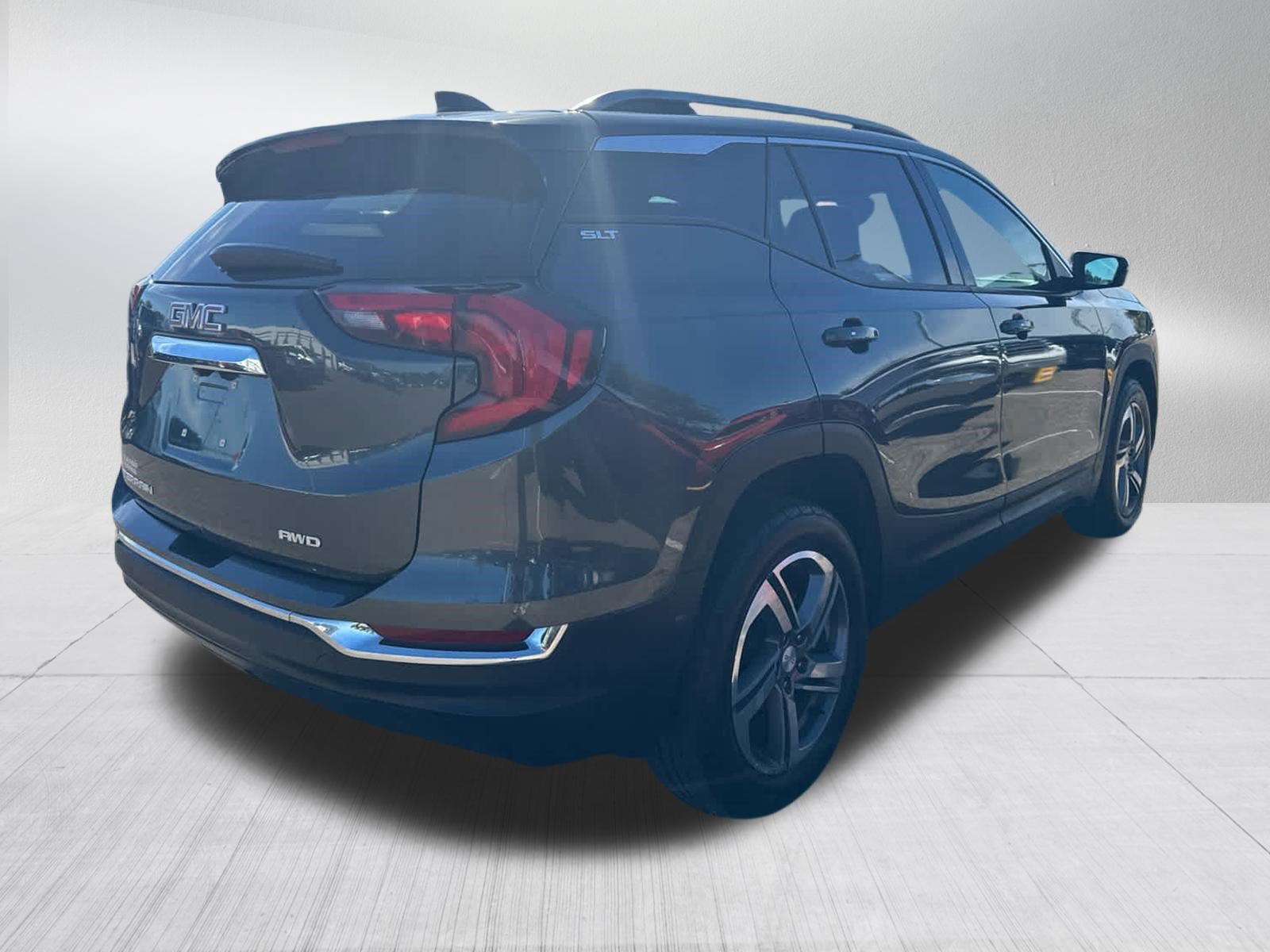 Used 2020 GRAPHITE GRAY METALLIC GMC SLT image 7