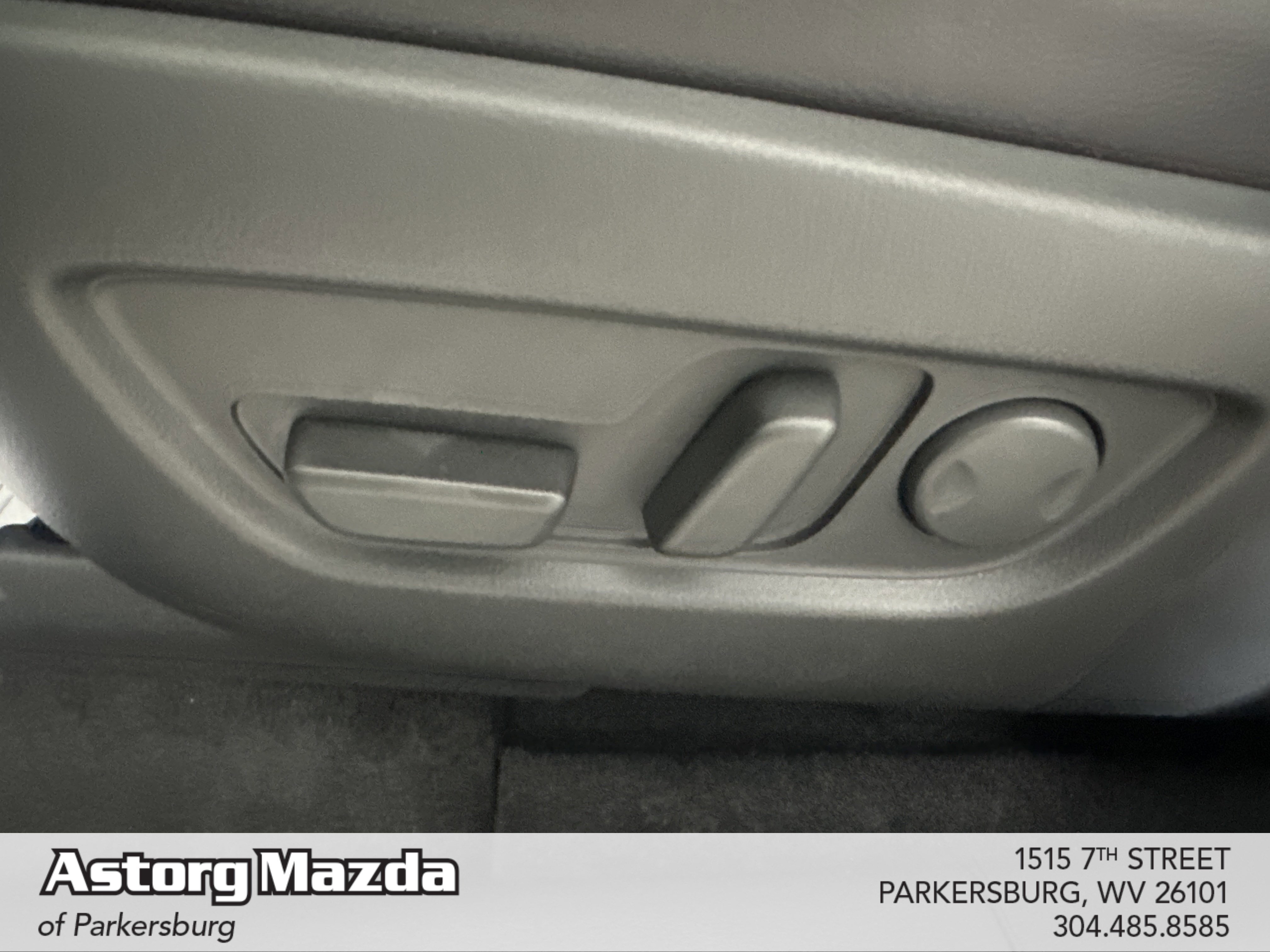 New 2026 Jet Black Mica Mazda 3.3 Turbo Preferred AWD image 10