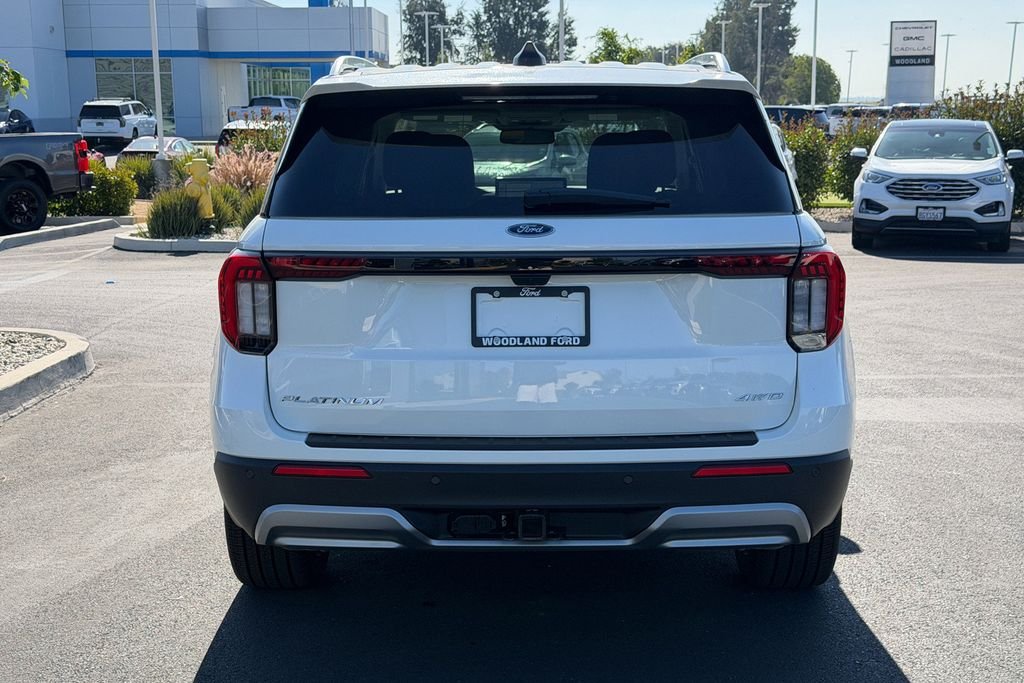 New 2026 Star White Metallic Tri-Coat Ford Platinum™ image 7