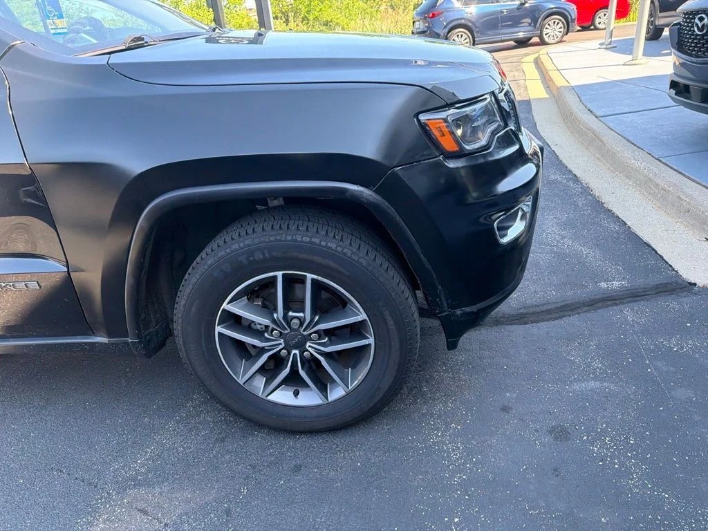 Used 2020 Black Jeep Limited image 23