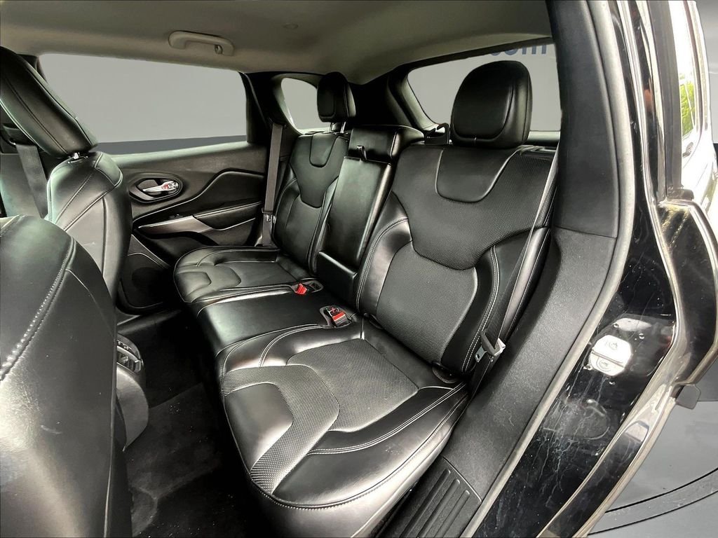 Used 2020 Black Jeep Limited image 25