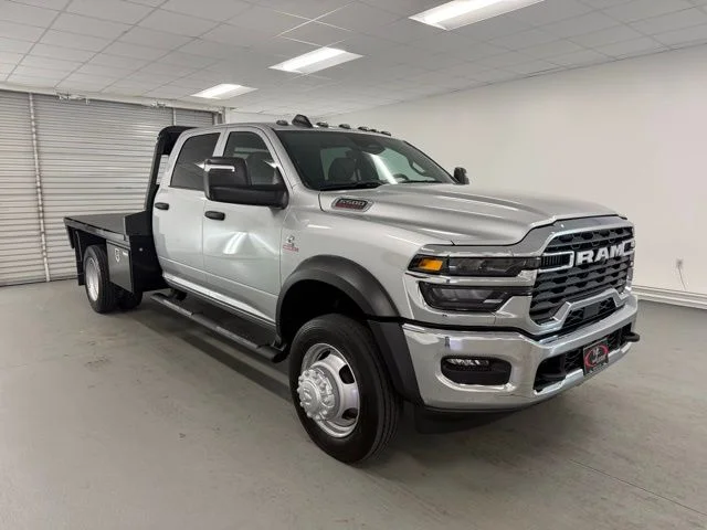 New 2026 Silver-Zynith Exterior Paint RAM Tradesman image 2