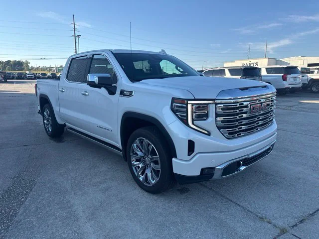 Used 2023 White GMC Denali image 7