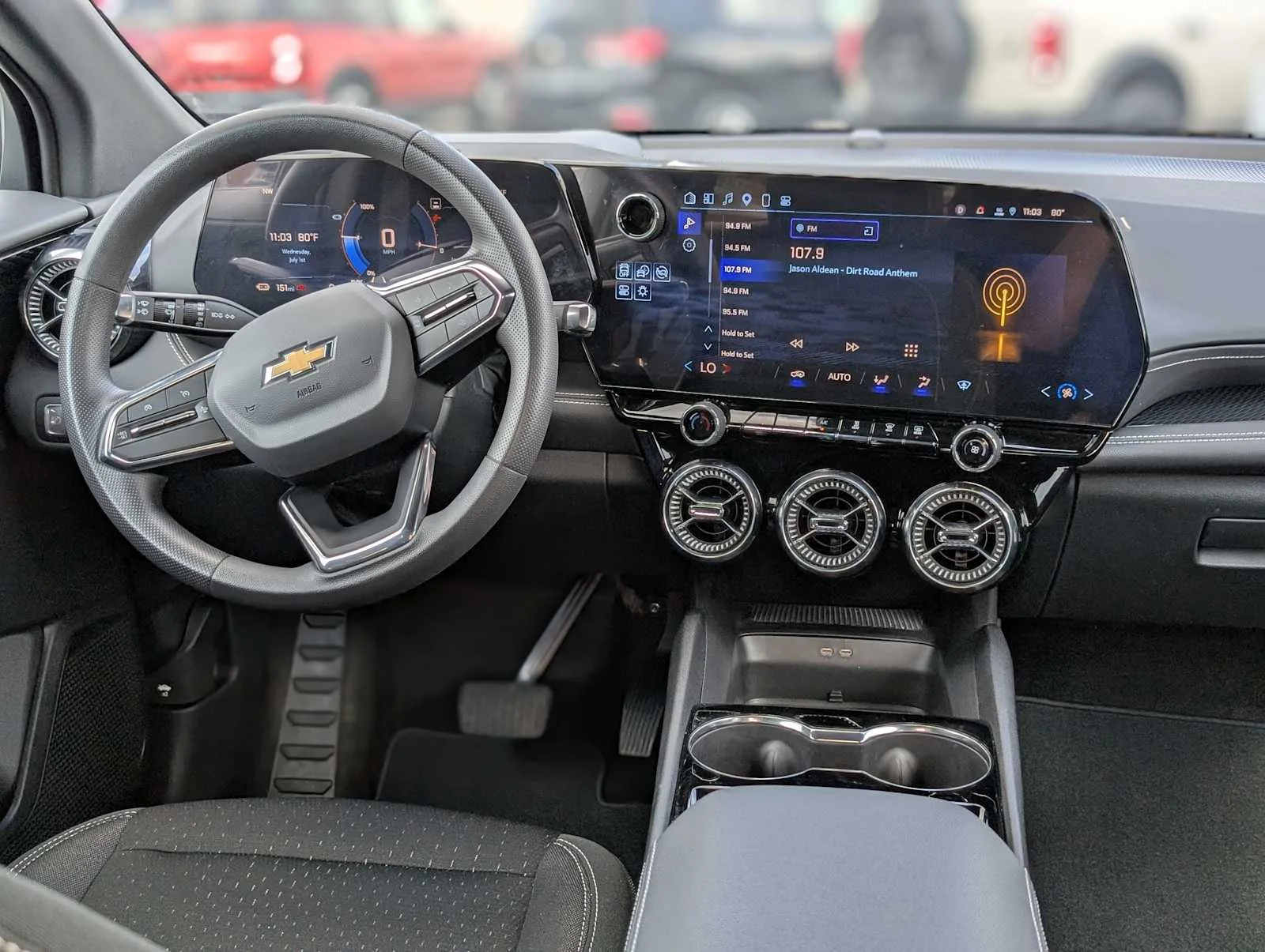 New 2025 Summit White Chevrolet AWD LT image 5
