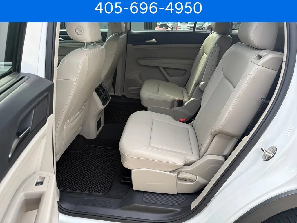 Pre-Owned 2020 Volkswagen Atlas 3.6L V6 SEL R-Line