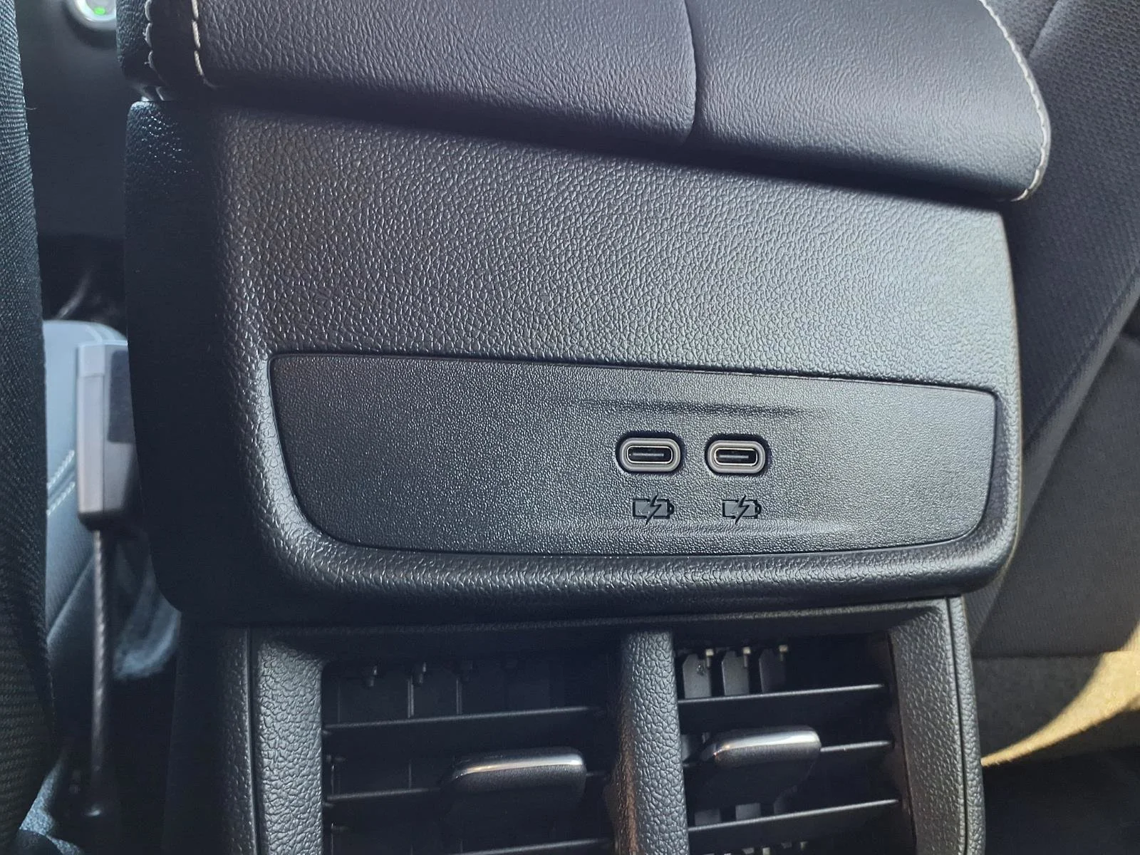 2027 GMC Terrain Elevation - Photo 15