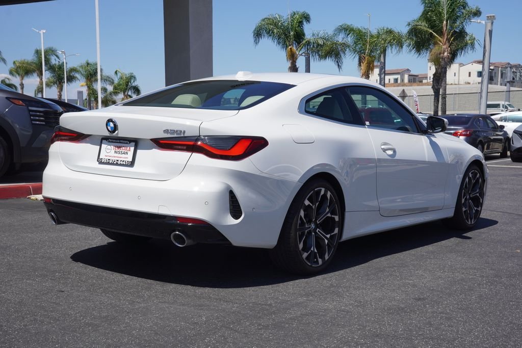 Used 2025 White BMW 430i image 3