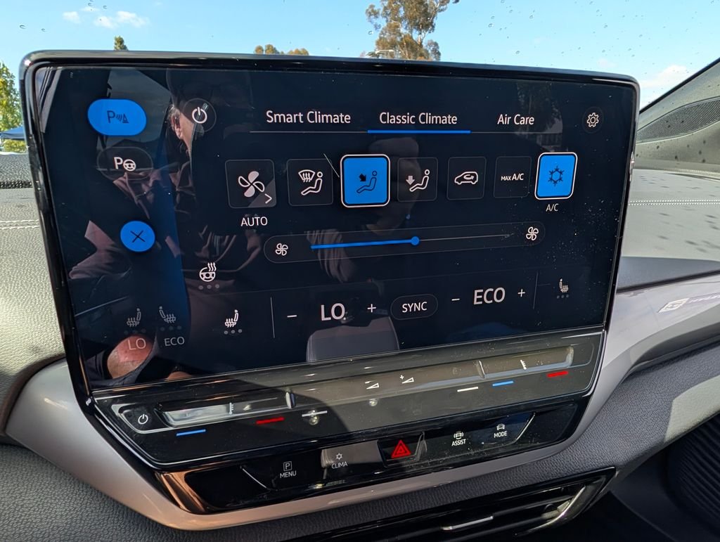 2023 Volkswagen ID.4 PRO S - Photo 26