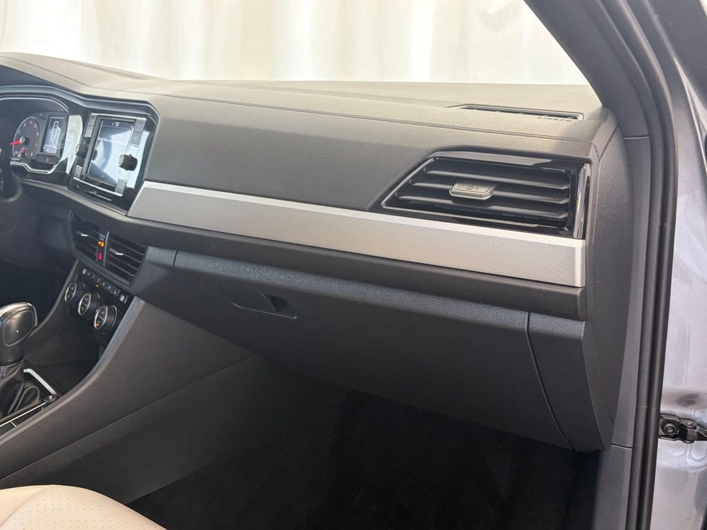 Used 2020 Platinum Gray Metallic Volkswagen R-Line image 18