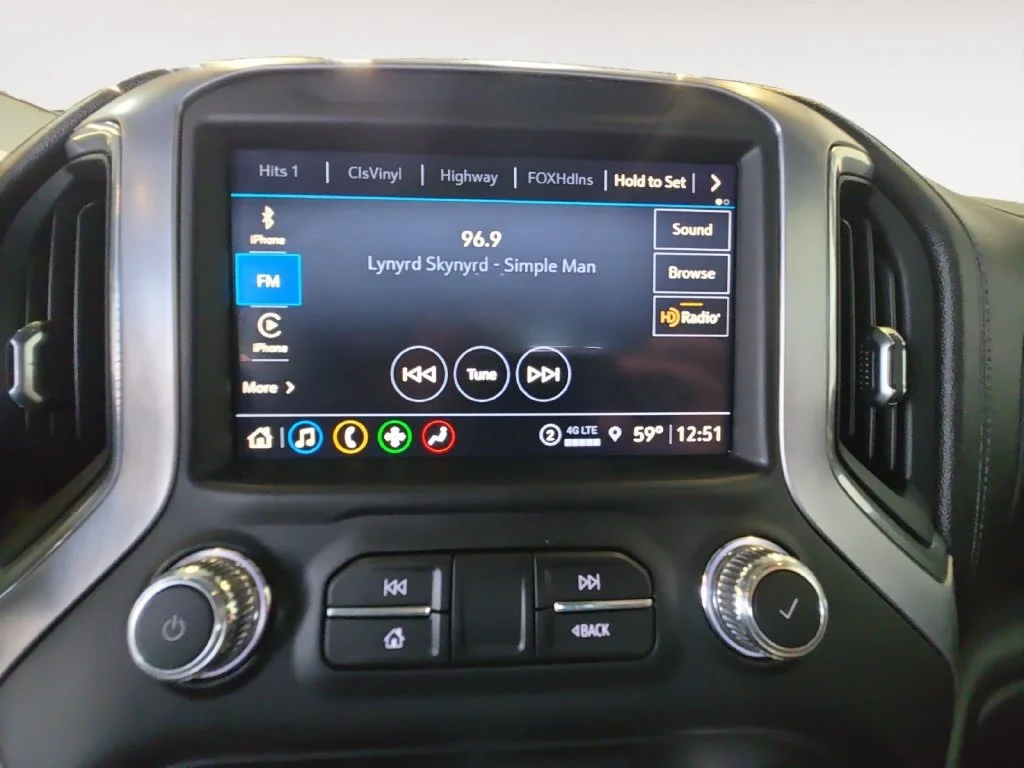 Used 2021 Black GMC Elevation image 21
