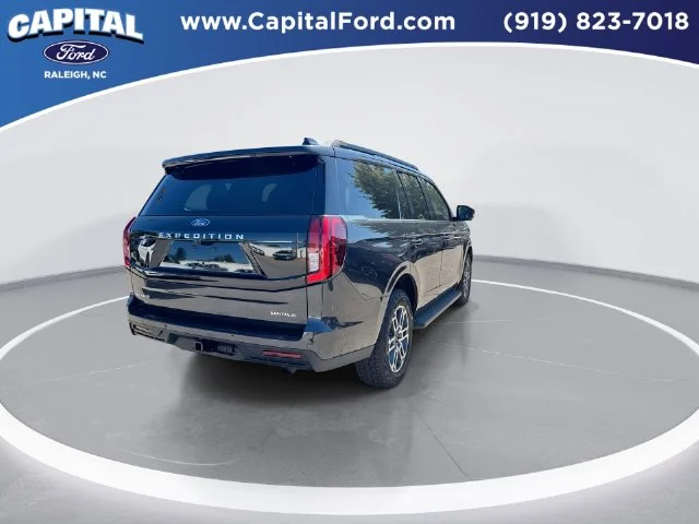 Used 2025 Gray Ford Active image 8