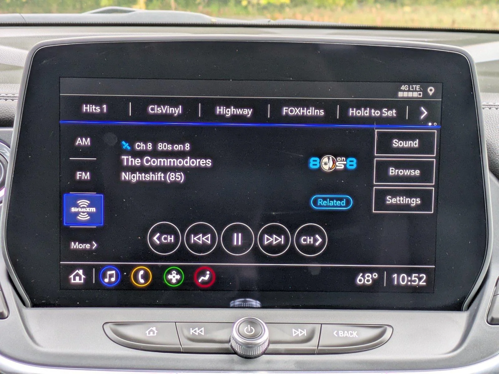 Used 2024 Black Chevrolet LT image 18