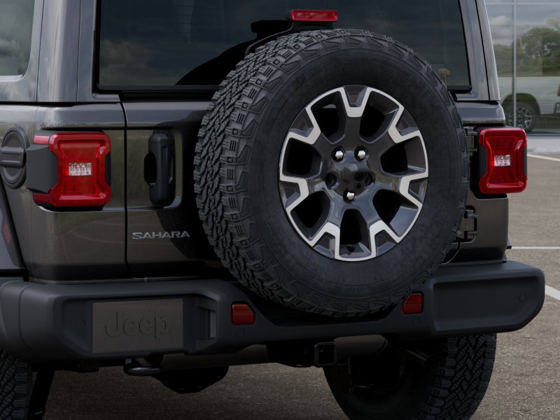 New 2026 Granite Crystal Metallic Clear-Coat Exterior Paint Jeep Sahara image 13