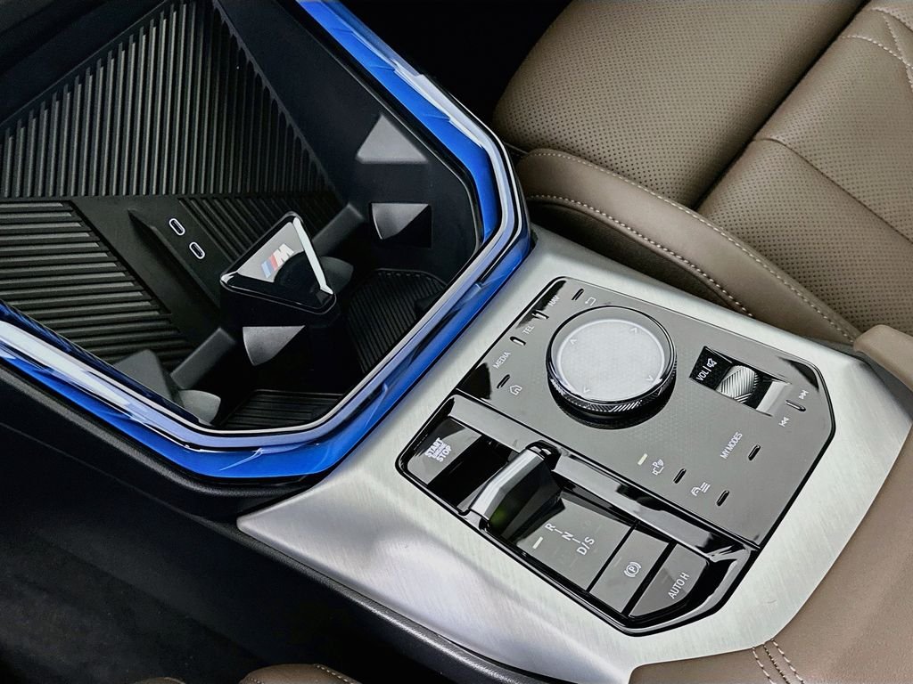New 2026 Alpine White BMW 30 xDrive image 15