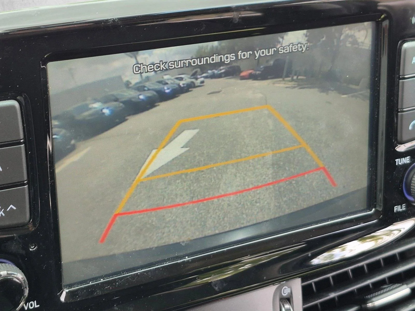 Used 2018 Black Noir Pearl Hyundai  image 12
