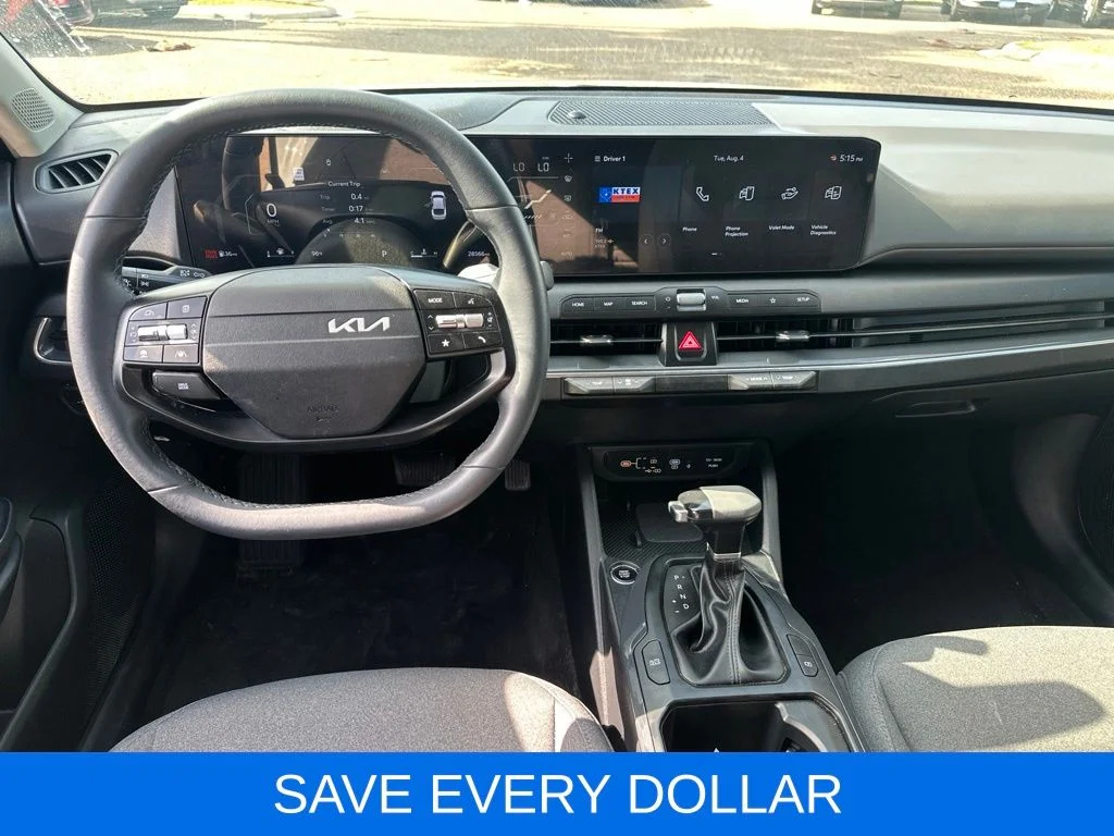 Used 2025 Green Kia EX image 7