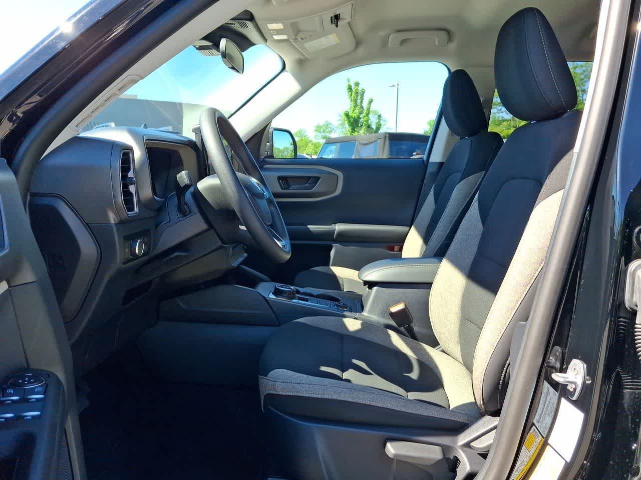 Used 2025 Shadow Black Ford Big Bend image 17