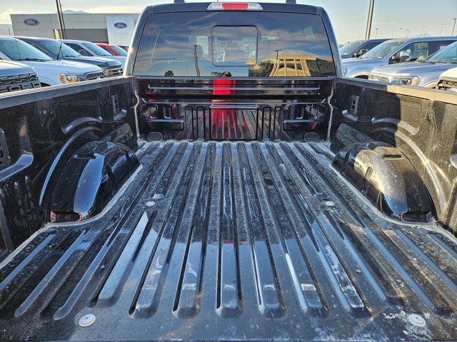 Used 2025 Agate Black Metallic Ford LARIAT image 64