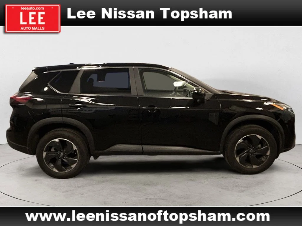 Used 2025 Super Black Nissan SV image 7
