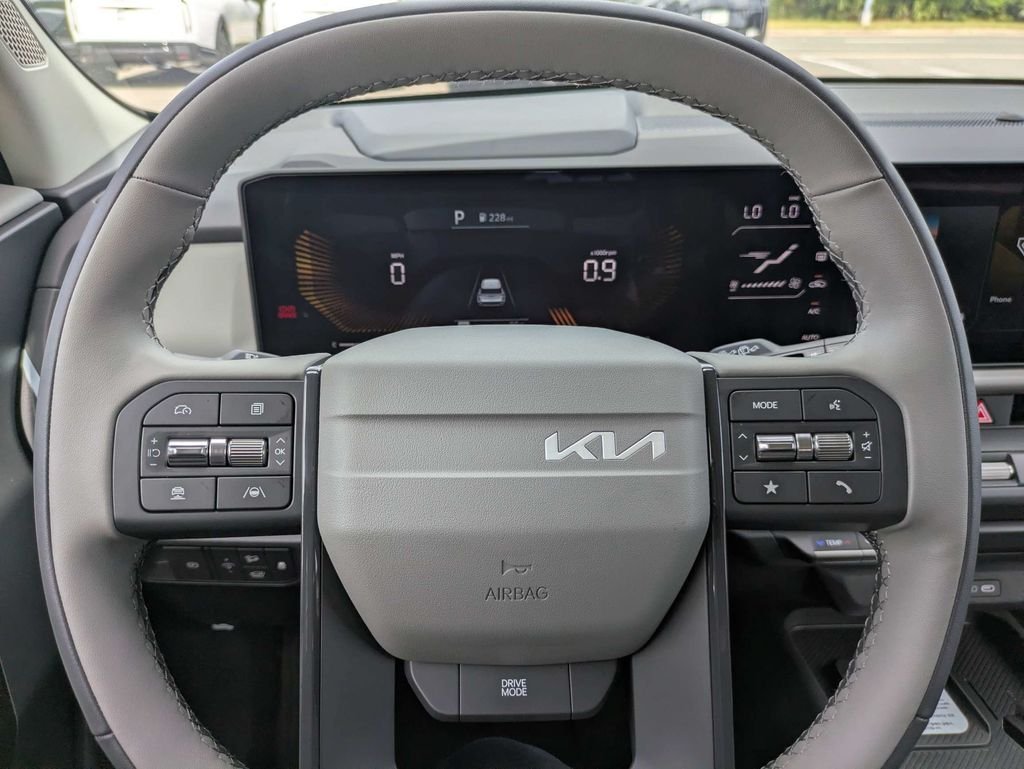 New 2027 Snow White Pearl Kia EX image 29