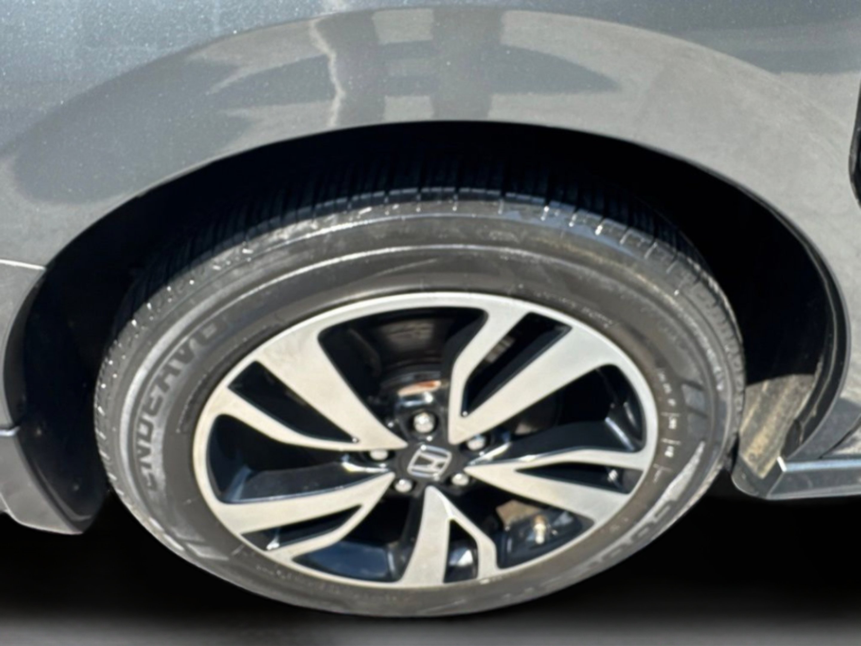 Used 2019 Pewter Metallic Honda Elite image 43