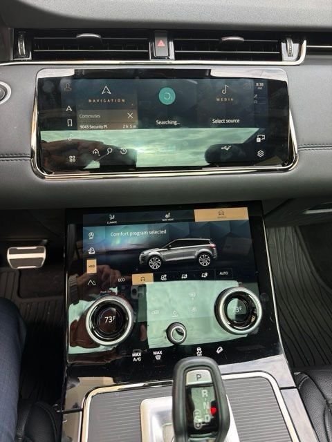 Certified Used 2021 Fuji White Land Rover Dynamic image 8