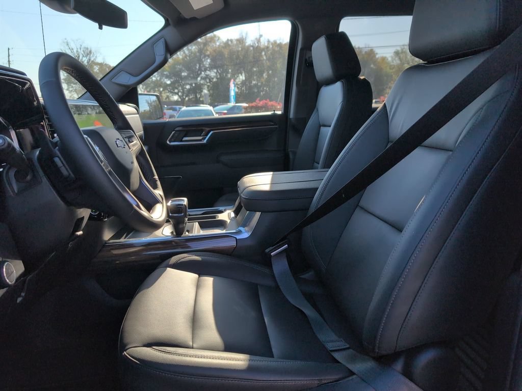 2026 Chevrolet Silverado 1500 RST - Photo 13