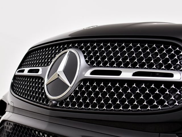 New 2027 Black Mercedes-Benz GLC 350e image 48