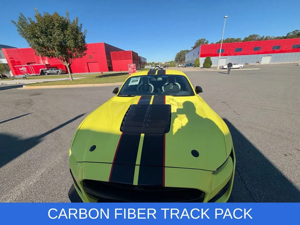 Used 2021 Yellow Ford Shelby GT500 image 2