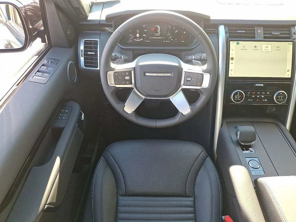 Certified Used 2025 Eiger Gray Metallic Land Rover S image 7