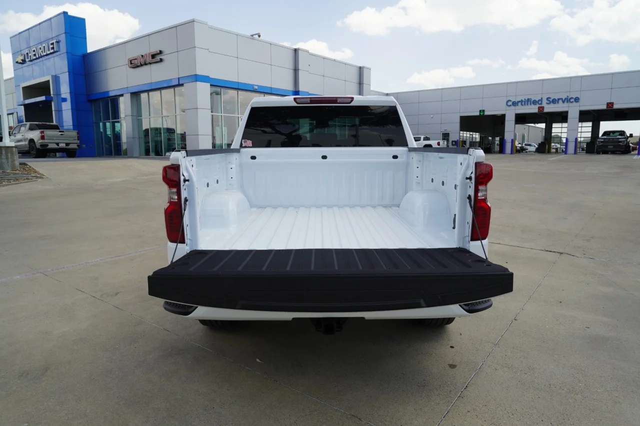 2026 Chevrolet Silverado 1500 Custom - Photo 9