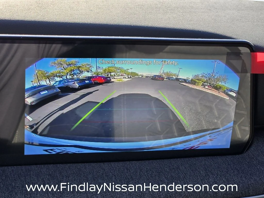 New 2026 Aspen White TriCoat / Super Black Two-tone Nissan SV image 21