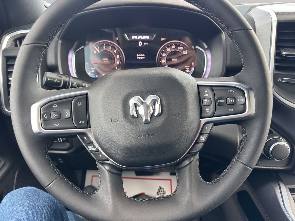 New 2026 Serrano Green Metallic RAM Big Horn image 25