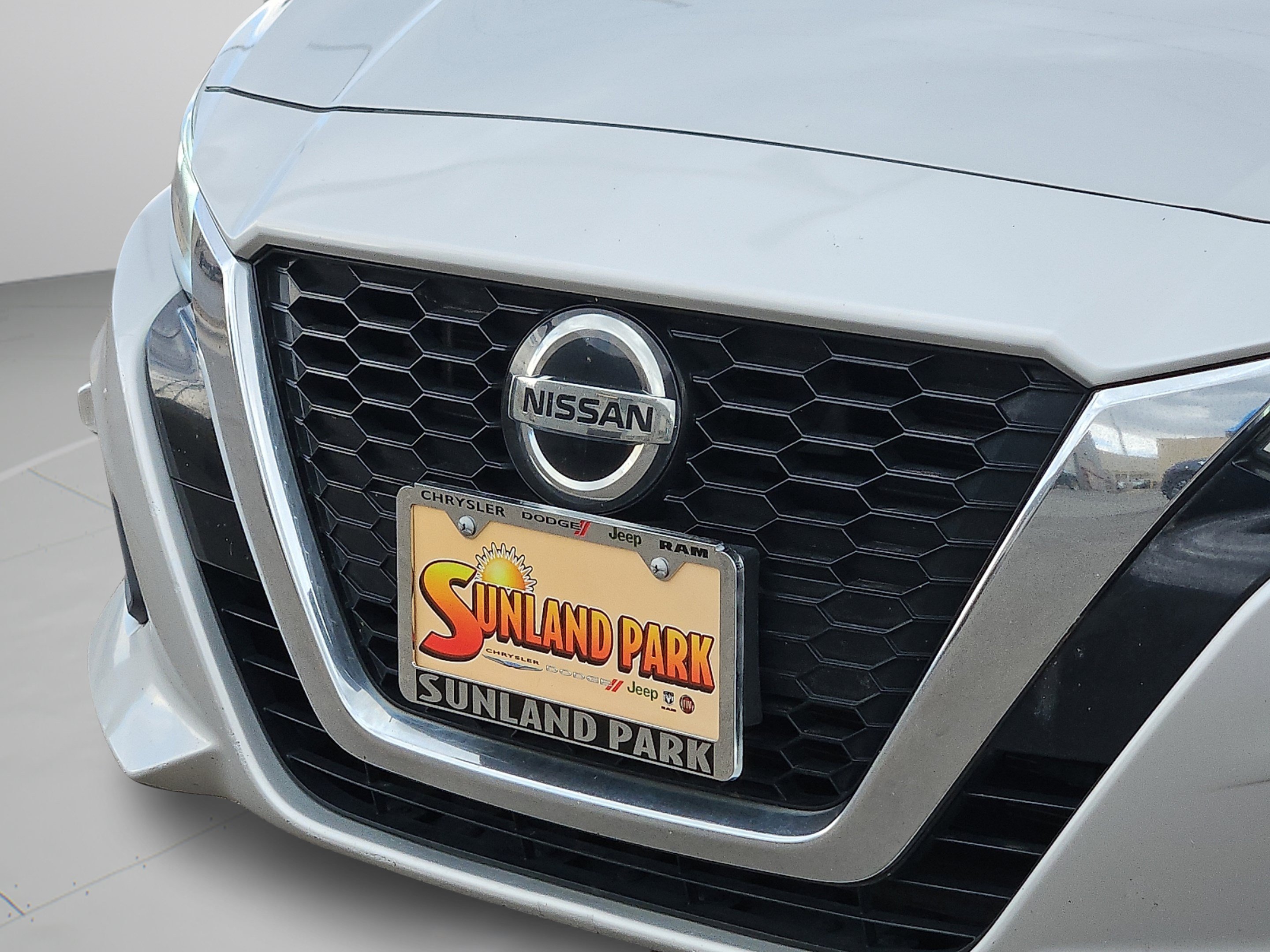 Used 2021 Brilliant Silver Metallic Nissan 2.5 SV image 26