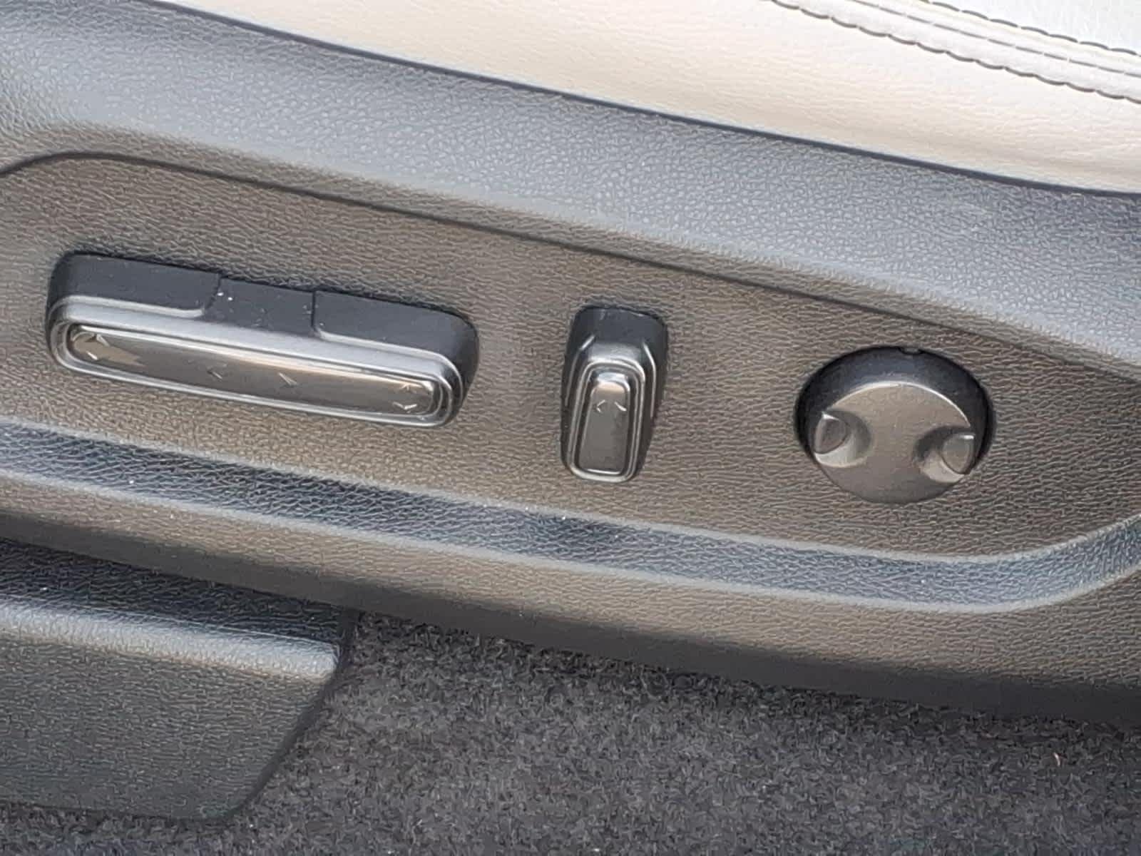 2024 Honda Pilot Touring - Photo 18