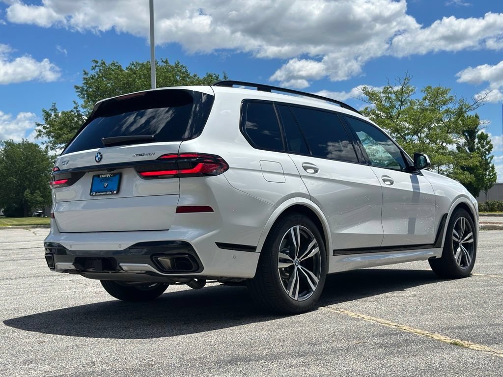 New 2026 Mineral White Metallic BMW xDrive40i image 7