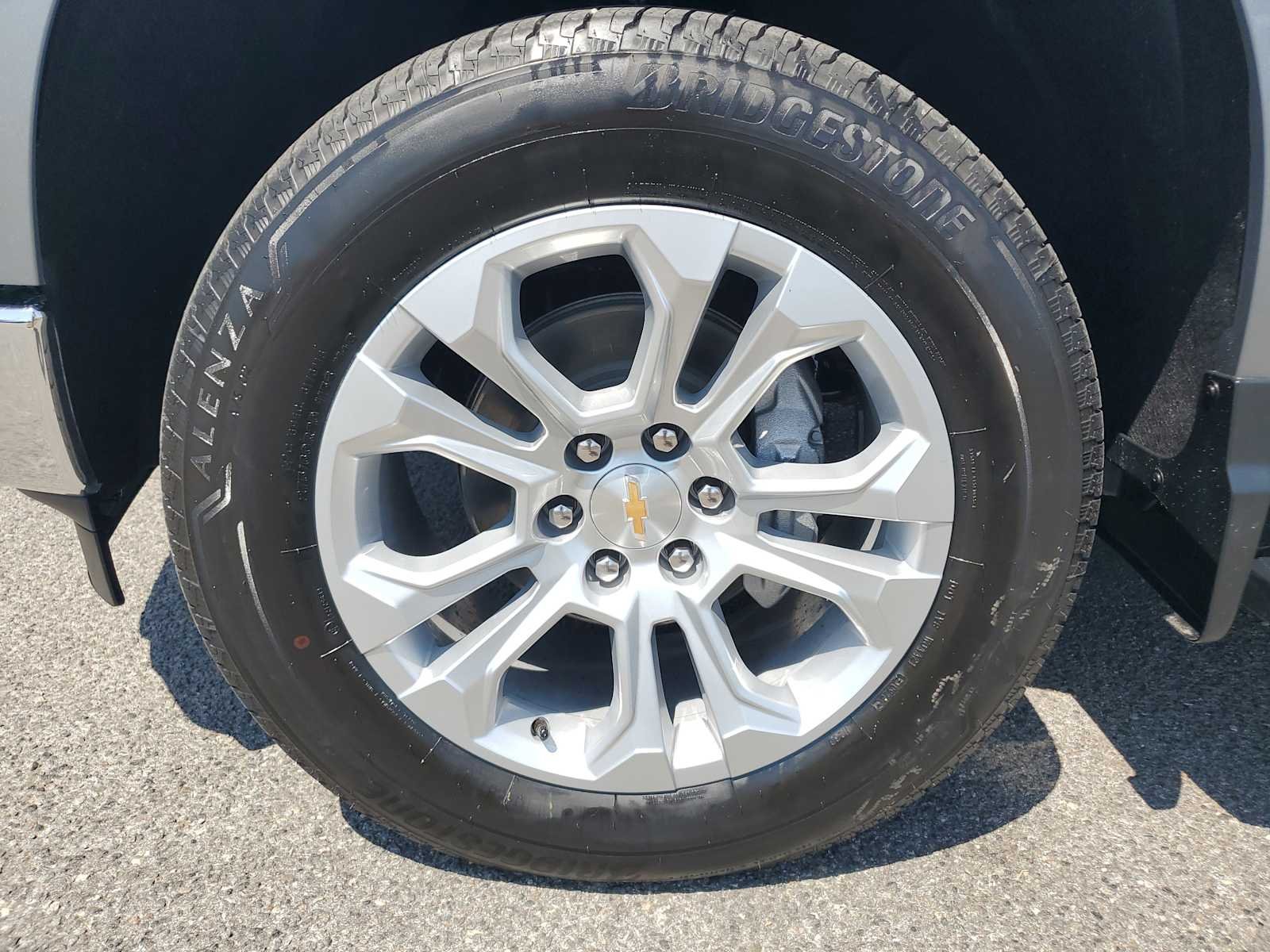 2026 Chevrolet Silverado 1500 LTZ - Photo 10