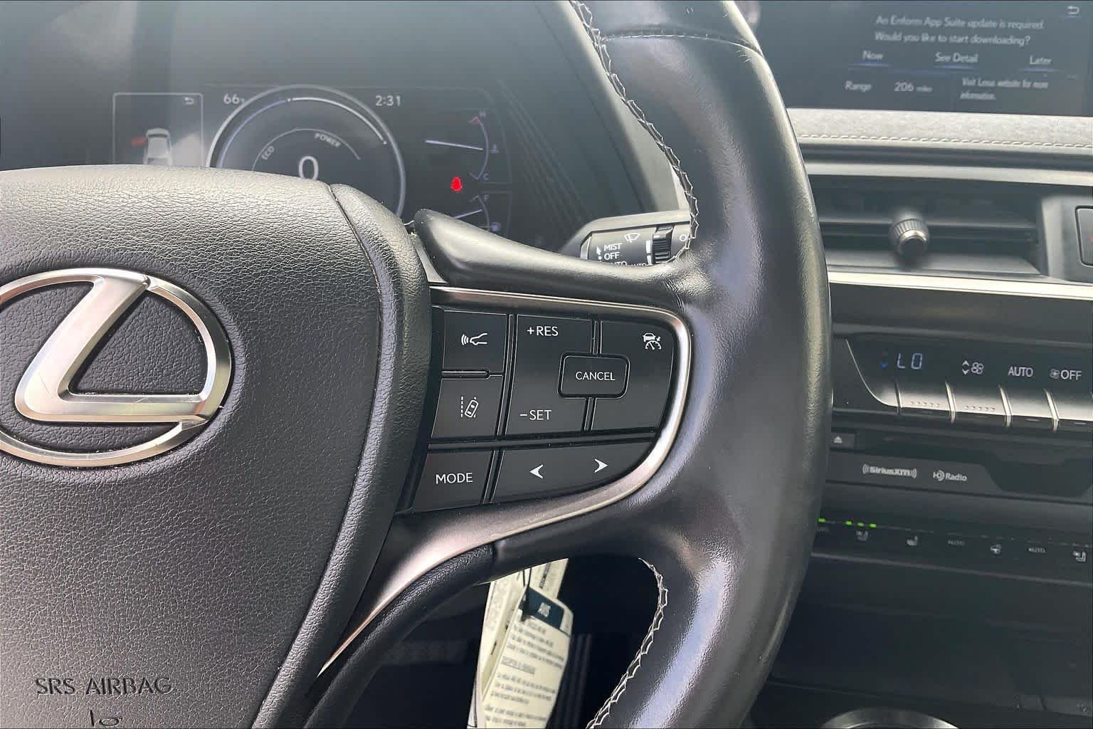 Used 2019 Eminent White Pearl Lexus  image 23