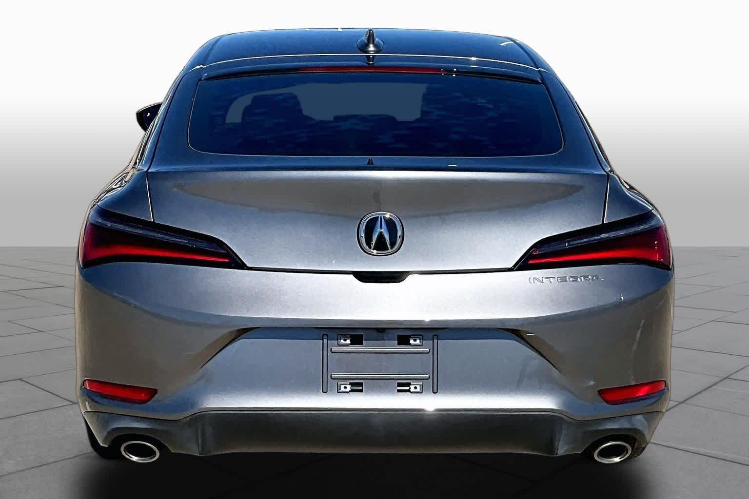 Used 2024 Liquid Carbon Metallic Acura  image 5