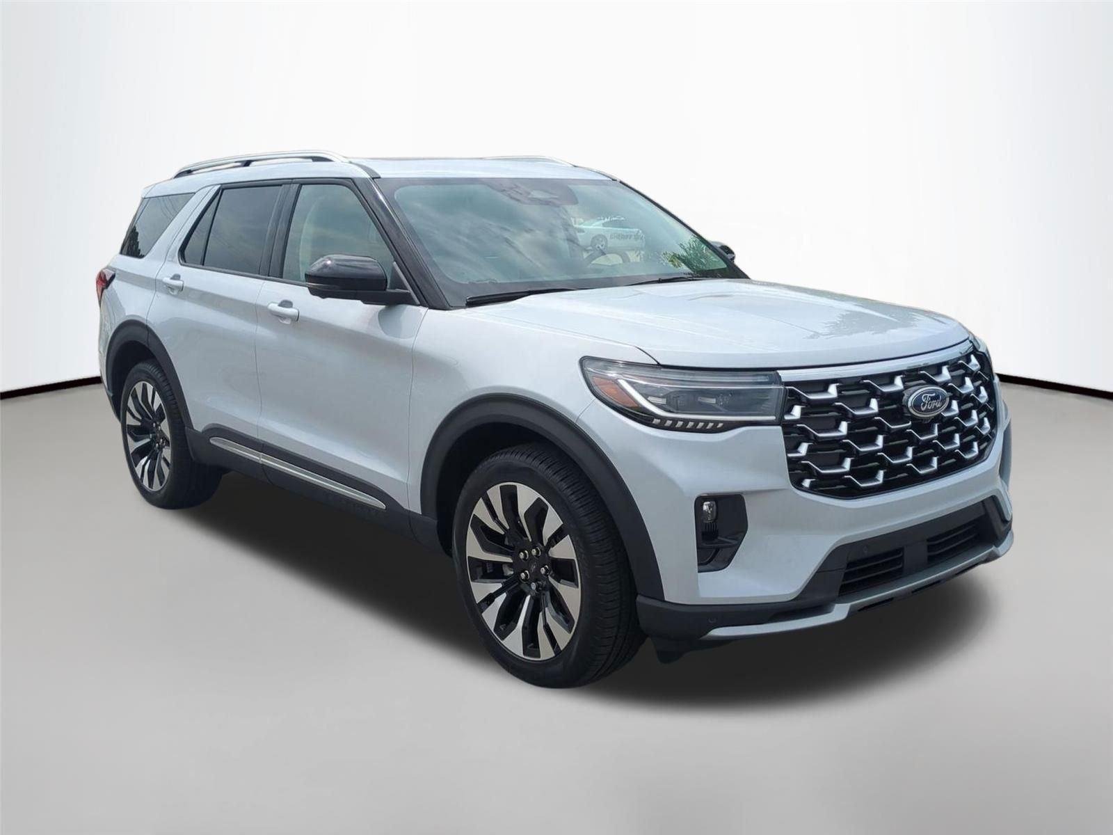 New 2026 Space White Metallic Ford Platinum™ image 7