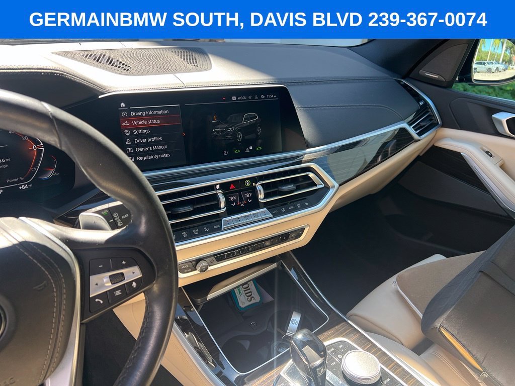 Used 2021 Black Sapphire Metallic BMW sDrive40i image 16