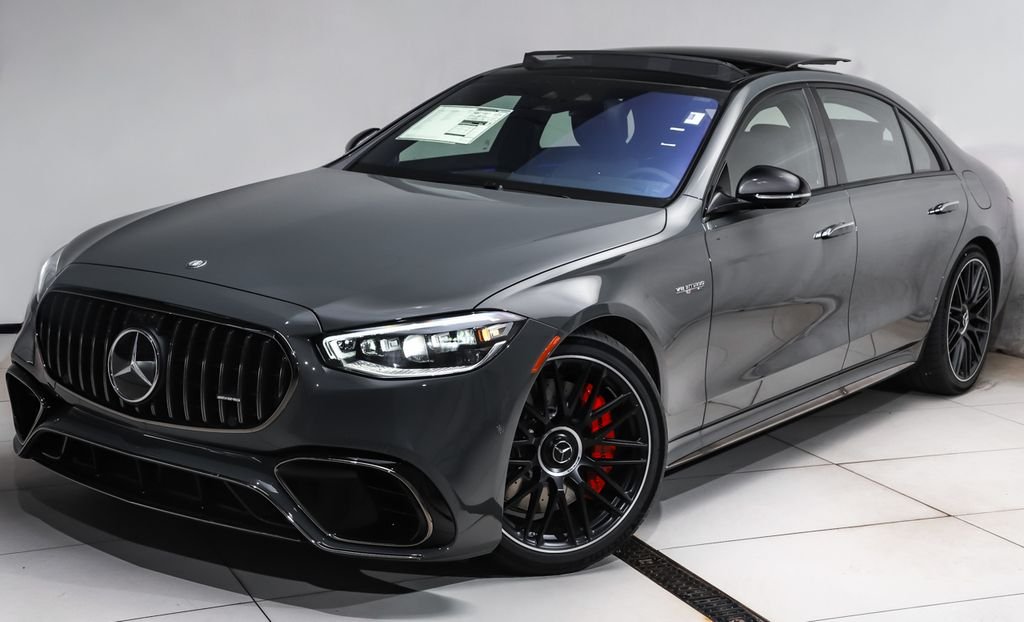 2026 Mercedes-Benz S-Class AMG S 63 E-Performance's photo