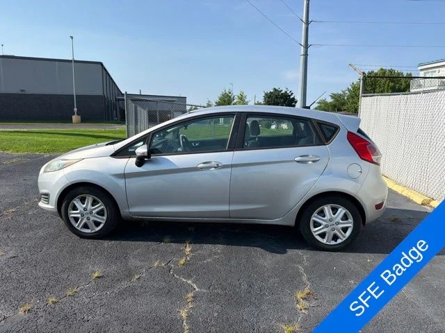 Used 2016 Ingot Silver Ford SE image 7