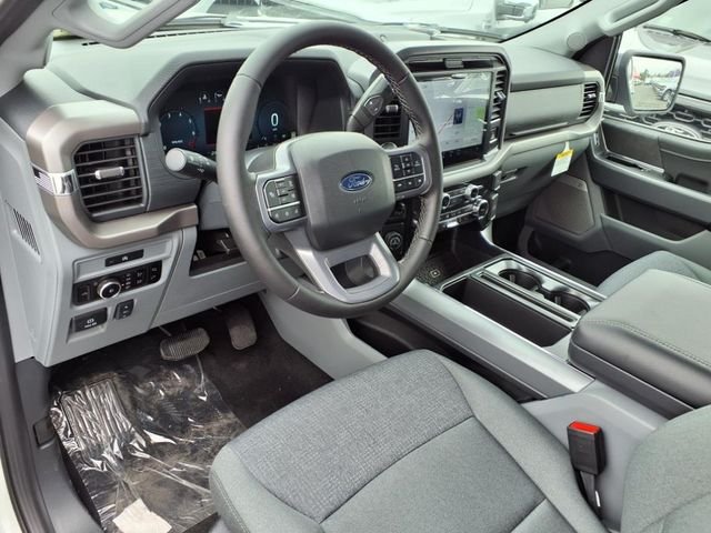 2025 Ford F-150 XLT - Photo 9