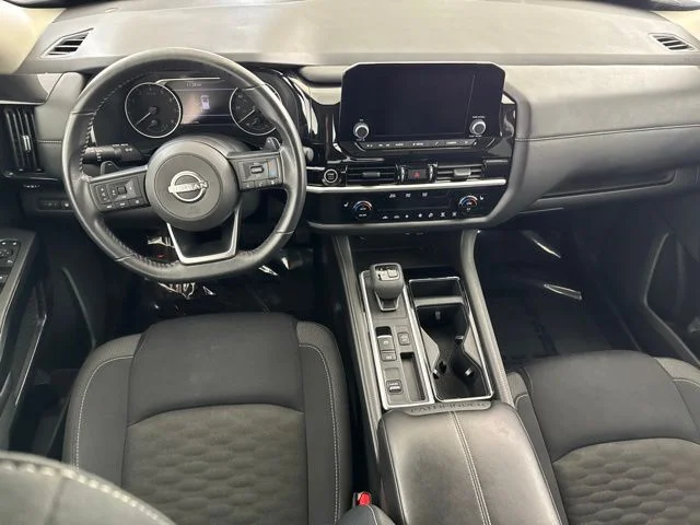 Used 2024 White Nissan SV image 22