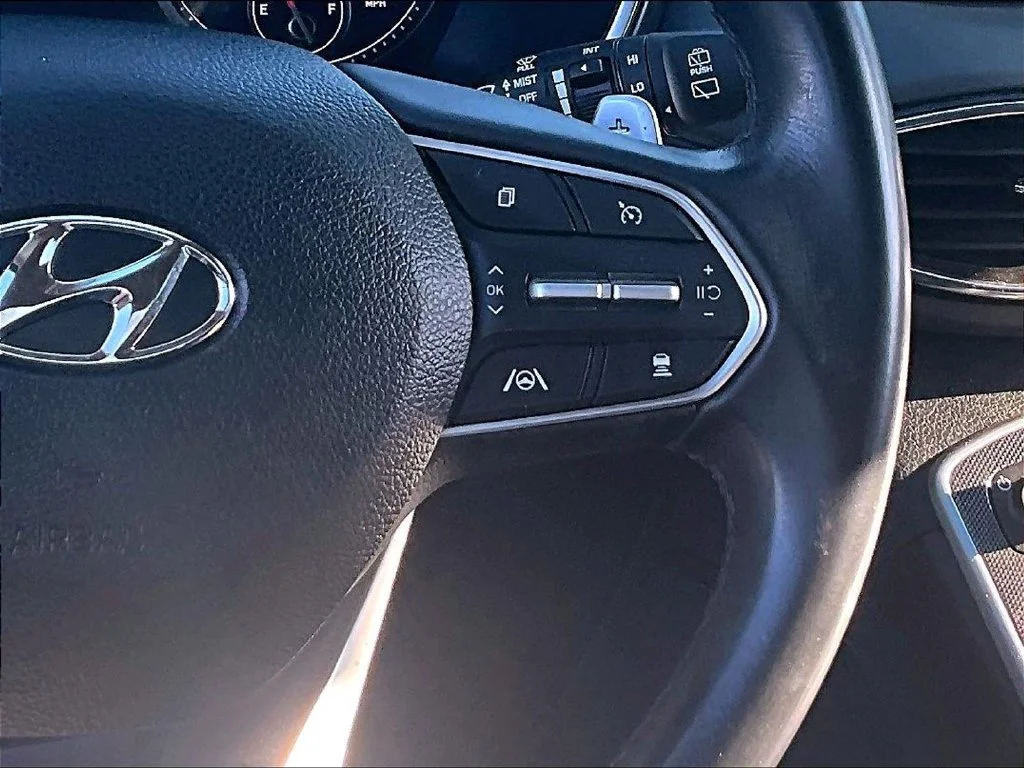 Used 2024 Gray Hyundai SEL image 19